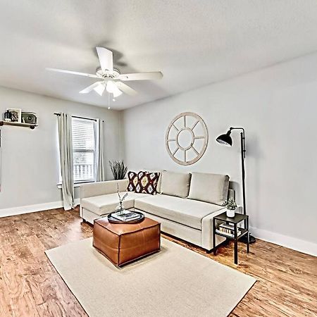 New - Near Deep Ellum + Downtown Dallas Flat Exterior photo