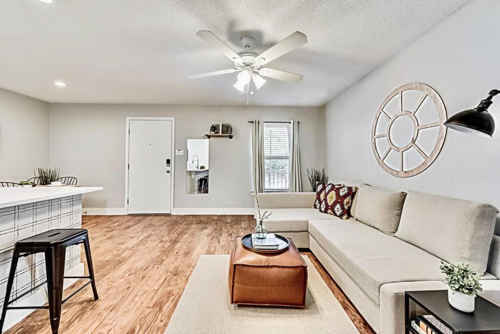 New - Near Deep Ellum + Downtown Dallas Flat Exterior photo